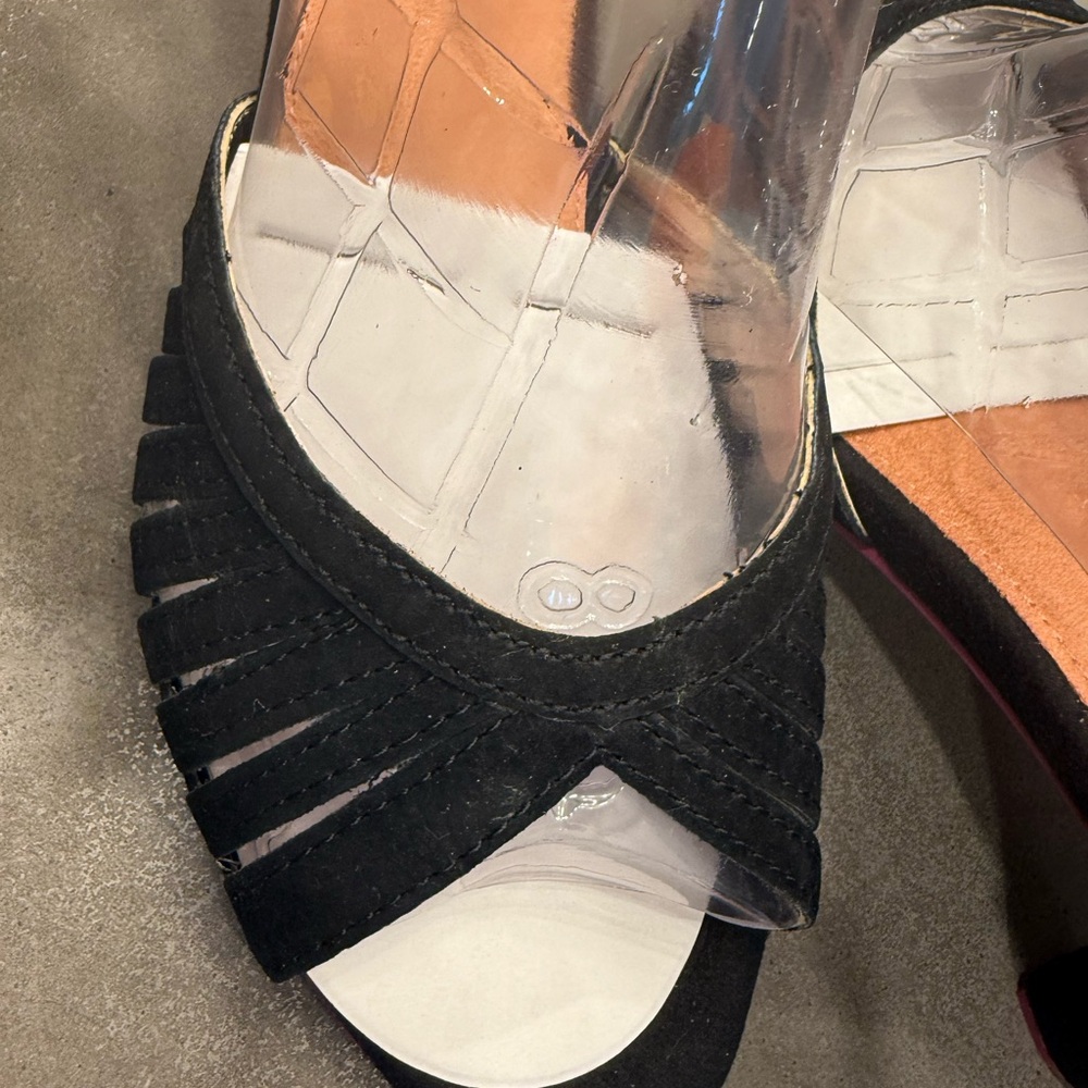 Seychelles Black Women's Suede Heels
